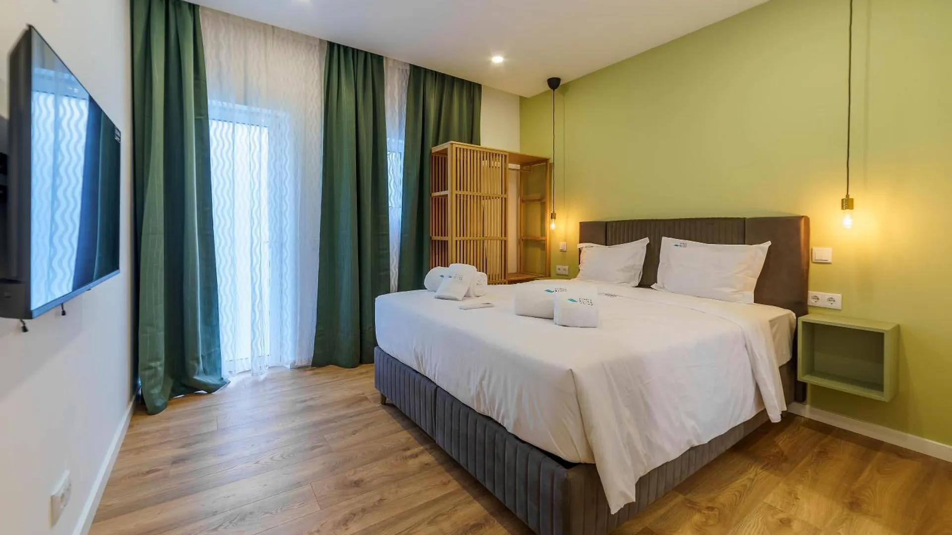 Хостел Atlantic Bliss Албуфейра